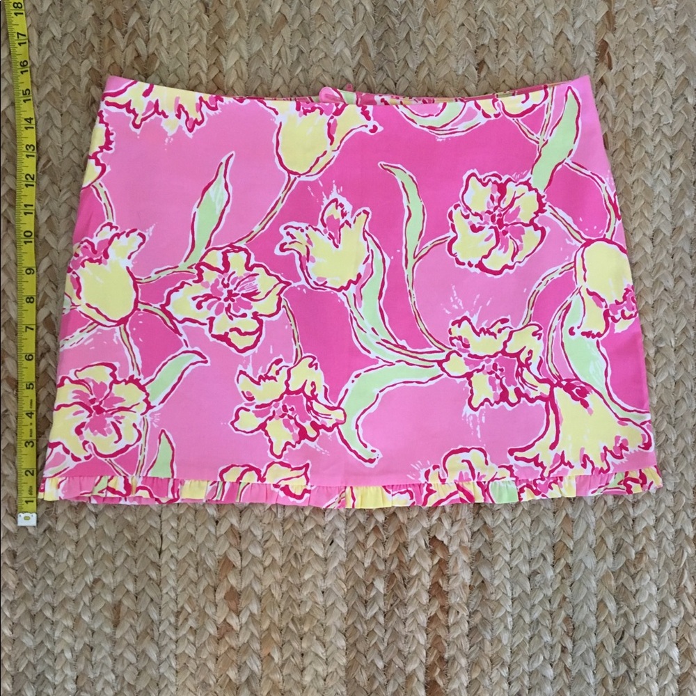 Lilly Pulitzer size 8 ruffled skirt